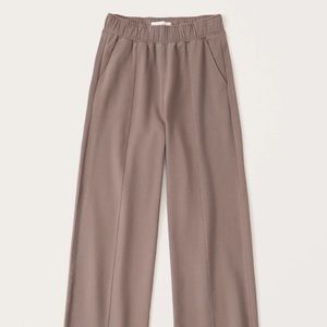 Abercrombie and Fitch wide leg sweatpants